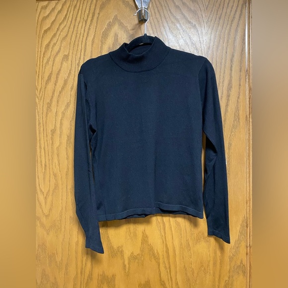 VTG Womens ISDA & Co Silk Blend Black Faux Turtleneck Sweater  - SIZE L -EUC - Picture 3 of 9
